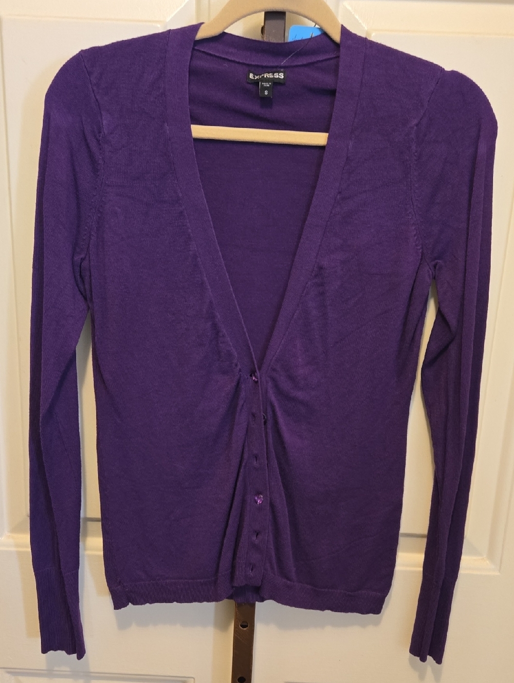 Express Women's Deep Purple V-Neck Button Cardigan